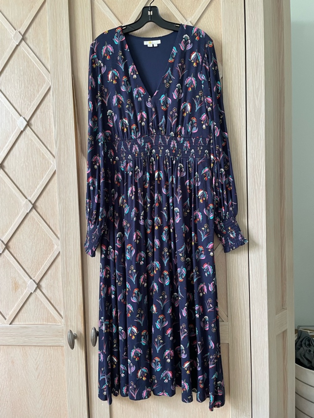 Biden Women’s Navy Floral Long-Sleeve Midi Dress